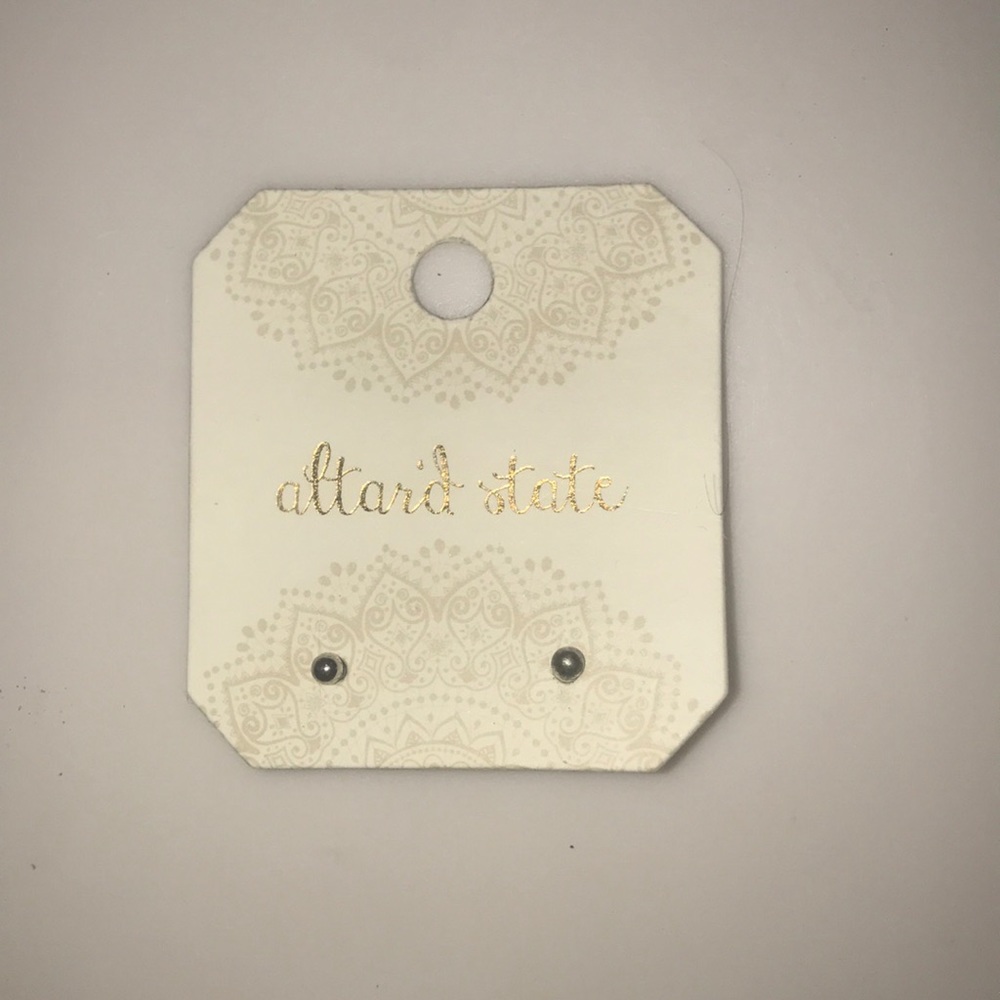 Circle Stud Earrings